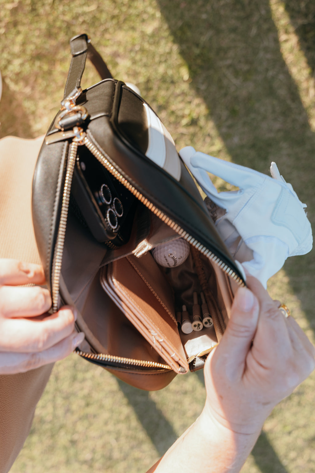 The Edit - crossbody bag with buggy attachments